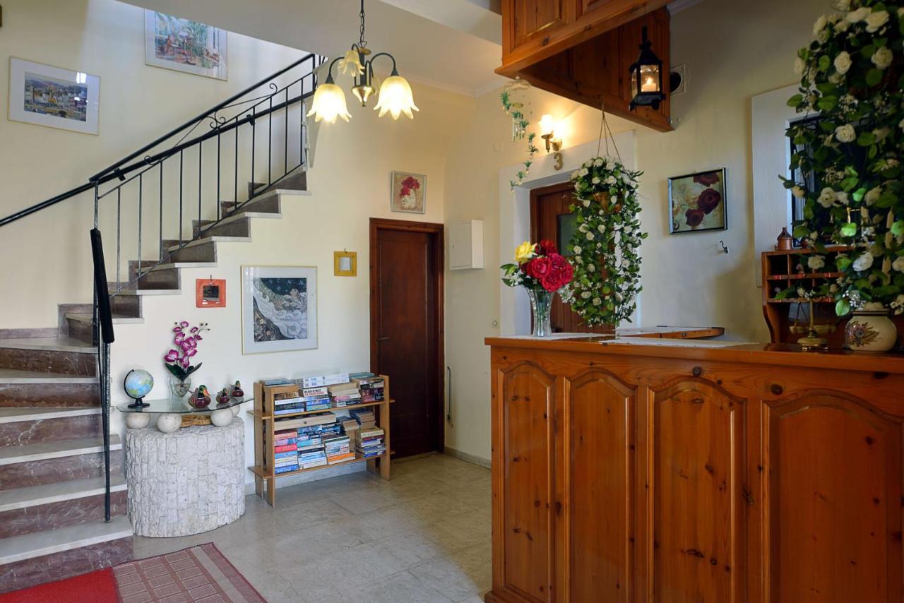 Eleni Apartments Roda  Extérieur photo